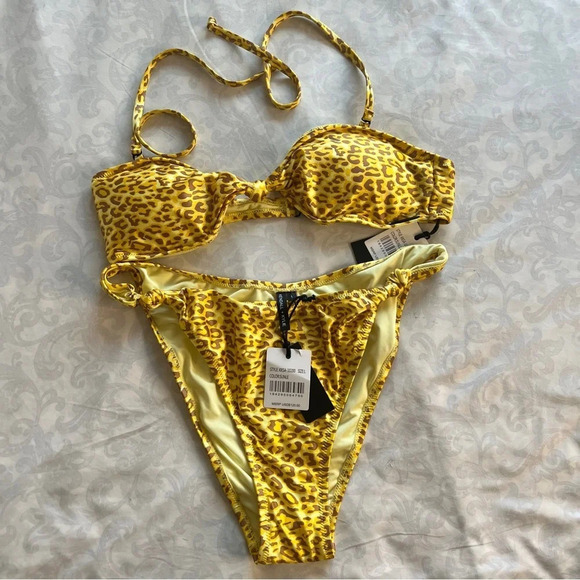 Kendall & Kyle Golden Leopard Print Bikini Size L - Picture 9 of 11
